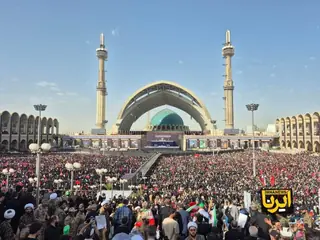 بدرقه رهبر شهید ایران