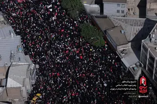حضور میلیونی مردم ایران در تشییع پیکر مطهر رهبر