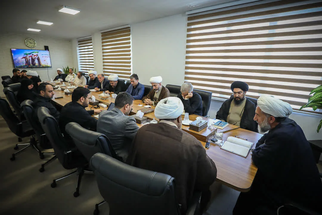 برگزاری چهل و پنجمین جلسه قرارگاه مردمی «رهبر شهید» در قزوین